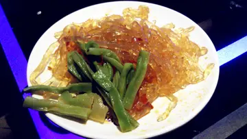 凉菜.喜欢有素海蜇的品种,爽脆.